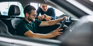 Read more about the article How to Deliver a Memorable Car Test Drive Experience That Sells